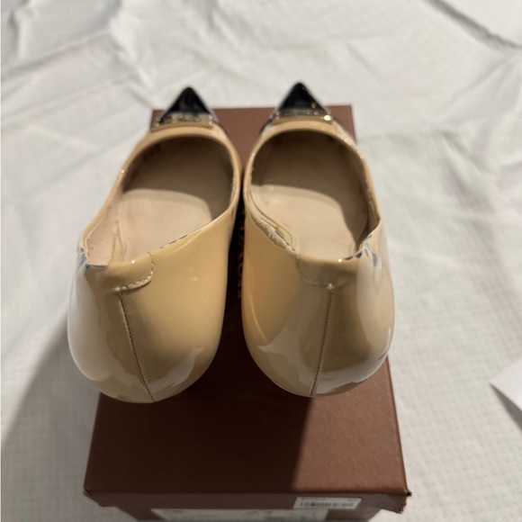 PreOwned Woman’s Coach Zan - Picture 6 of 6